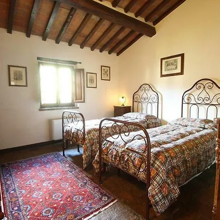 Il Borgo Sleeps 4 Air Con T586351